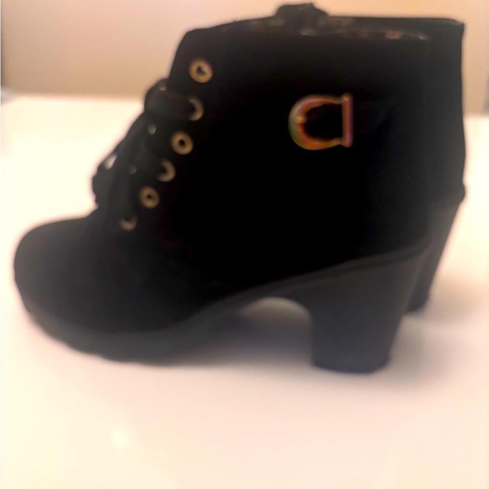 Black Ankle Booties with Gold Buckle and zipper on the side, suede, size 8